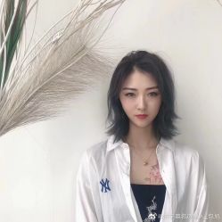 -慕名造型