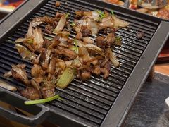 -潮界(LU·ONE凯德晶萃广场店)