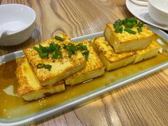 -小镇大厨新概念复合中餐厅(万达广场大连高新店)