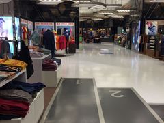 -王权免税店(廊曼机场店)