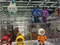 -泡泡玛特POPMART(侨福芳草地店)