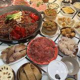🥣一锅热汤，几份小菜，九街总财，简单满足！