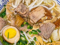 -鑫花溪牛肉米粉(凤凰街创始总店)