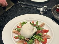 -鲜璟台·地标景观餐厅(上海中心店)