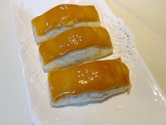 蜜汁叉烧酥-利苑酒家(华熙国际店)