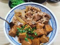 麻婆豆腐牛肉饭-吉野家(成都时代奥莱店)