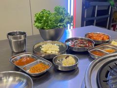 -哈哈碳都·牛肋条无限自助烤肉(宝龙店)