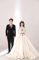 -太郎花子婚纱摄影艺术中心