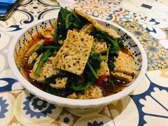 菠菜拌面筋-阿拉丁新疆风味餐厅·清真(罗廊巷店)