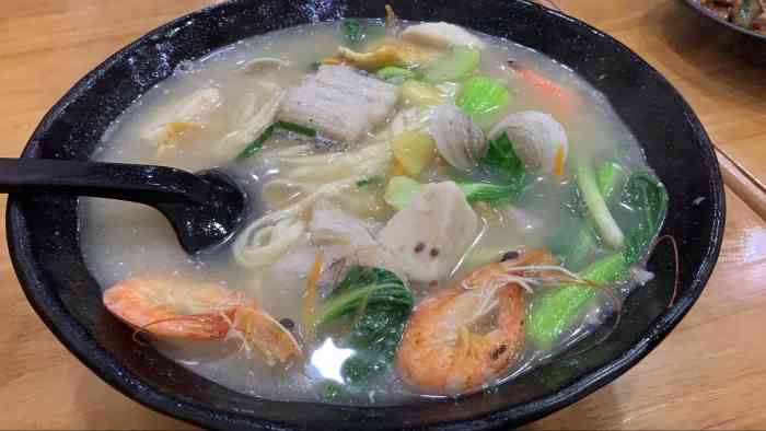 温州海鲜面馆-"环境很干净,#三鲜粉干# 很好吃,汤鲜味.
