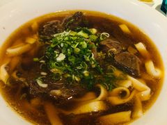 -天下三绝 牛肉面/红酒