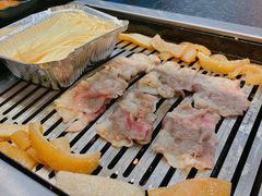 -臻牛烤肉