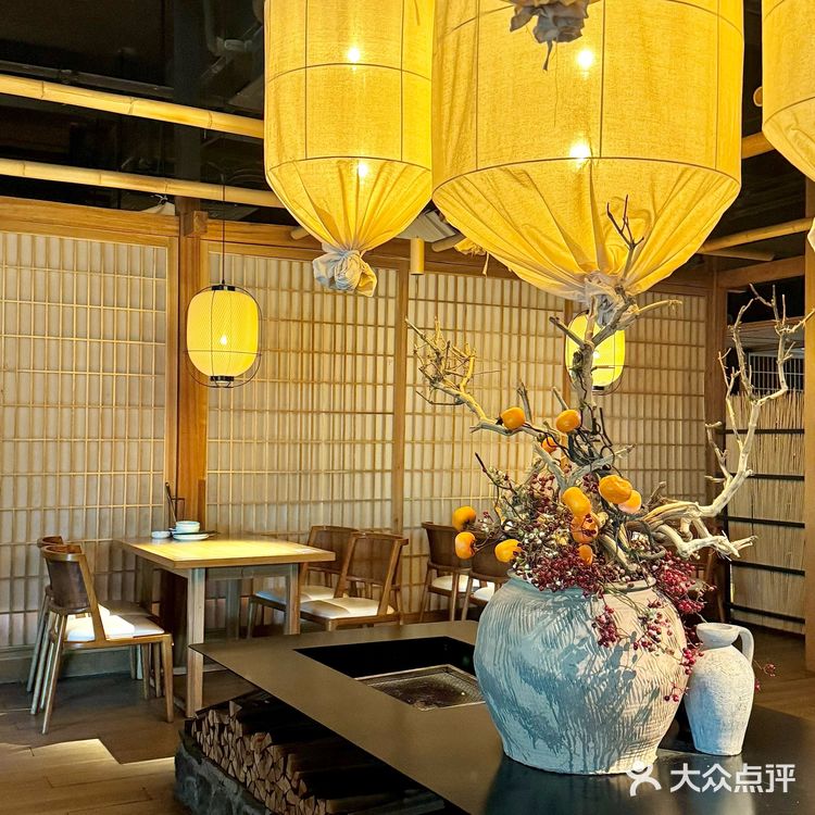 岳阳！会带每一任闺蜜去吃的漂亮餐厅…