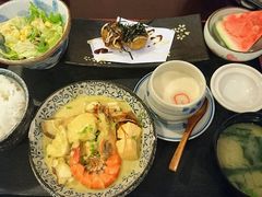 -左舞日本料理