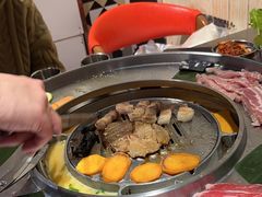 -哈哈碳都·牛肋条无限自助烤肉(台江万达店)