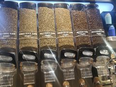 -胖东来生活广场(健康路店)