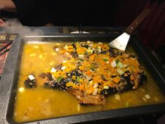 -吞鱼兽麻辣烤鱼(万达店)