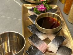 -围炉肉舍丹东海鲜烤肉·烤活鳗(步行街店)