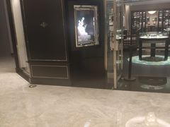 -梵克雅宝(国贸商城店)