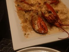 -浩运·海鲜青岛菜·海胆水饺(石老人店)