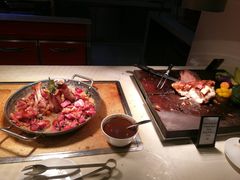 -海口绿发希尔顿酒店-田园汇自助餐·三文鱼·海鲜