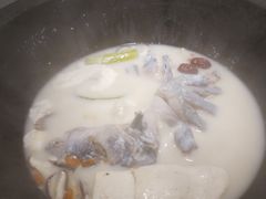 -鲜潭蒸汽石锅鱼(五道口购物中心店)