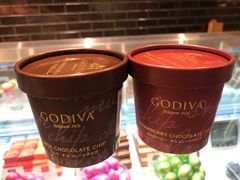 草莓冰淇淋-GODIVA(万象城店)