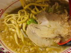二郎系拉面-拉面莊夢語＆中华料理八椿
