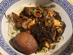 -沪西老弄堂面馆(定西路店)