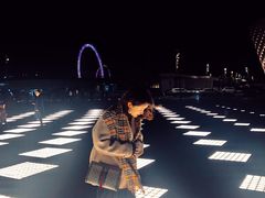 -南京眼步行桥