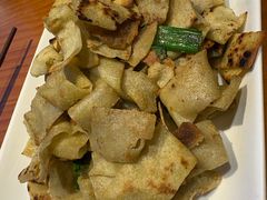 -莲餐厅·湖北菜·潜江小龙虾店(愚园路店)
