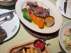 -碧特博格啤酒花园餐厅(芜湖路店)