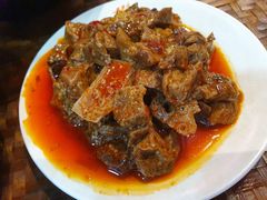 -爆炸头阿姨小四川正宗川味小吃(无任何分店)