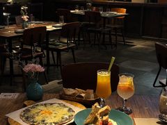 -Carbon莫卡哆·意大利复古集市餐厅(杭州大厦店)