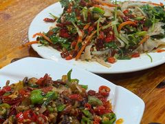 香菜爆牛百叶-汉时湘菜