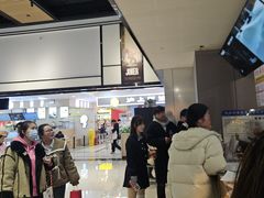 -鸿通城购物中心