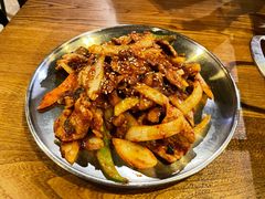 炒五花肉-包装马车·韩国料理·포장마차
