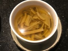 百菇菌汤-梅筑·创意料理(王府井百货店)