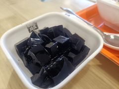 -满记甜品(巴黎春天宝山店)