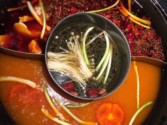 -渝涯重庆豆花老火锅(中赢国际店)
