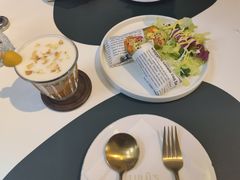-露露家咖啡店