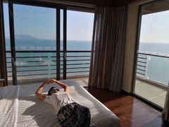 -三亚湾海居铂尔曼度假酒店