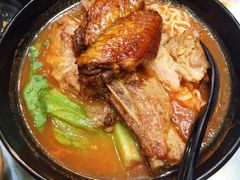 番茄浓汤鸡翅猪扒通粉-华嫂冰室(尖沙咀店)