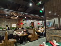 大堂-叶派龙虾•招牌香辣蟹·海鲜(中海国际店)