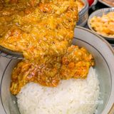 - 我吃的是蟹黄饭好姐妹点了一份蟹黄面 都好好吃哇!