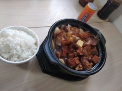 -赵家牛肉砂锅(台西三路店)