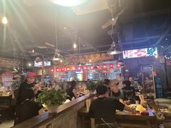 -萍姐火锅·公路夜市(武汉首店)