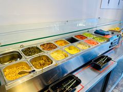 自助取餐区-包整·丝娃娃(一览甲秀楼风景店)