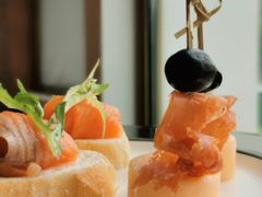 -金鸡湖大酒店·金咖啡厅(国宾路店)
