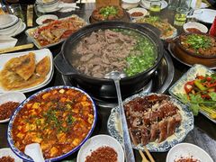 -乐山食古香跷脚牛肉